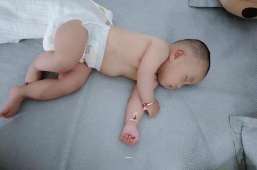 开原宝宝发烧可以喝牛奶吗